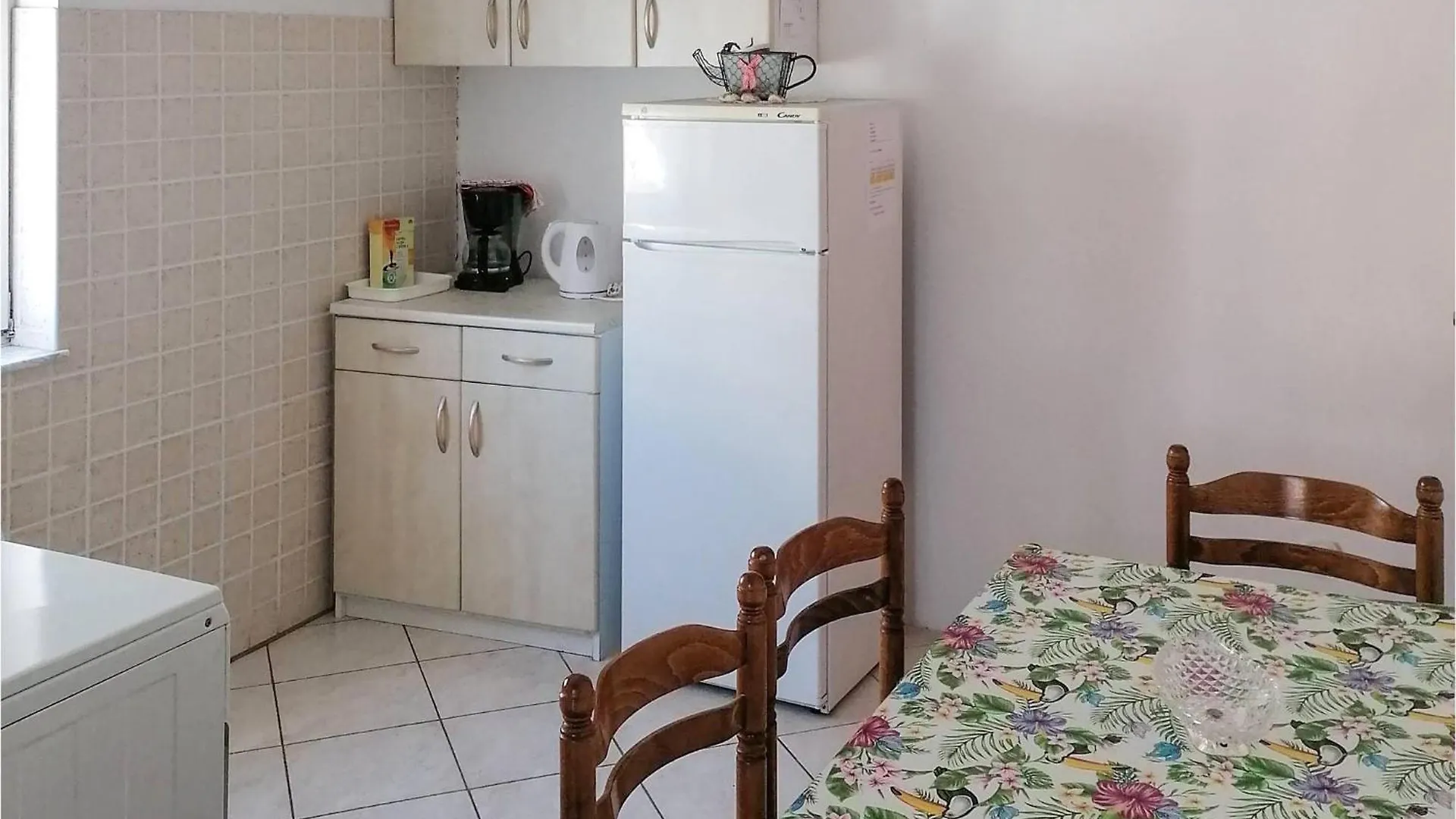 2 Bedroom Nice Apartment In Crikvenica