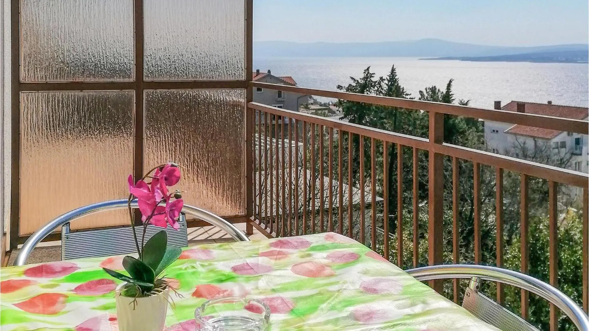 2 Bedroom Nice Apartment In Crikvenica