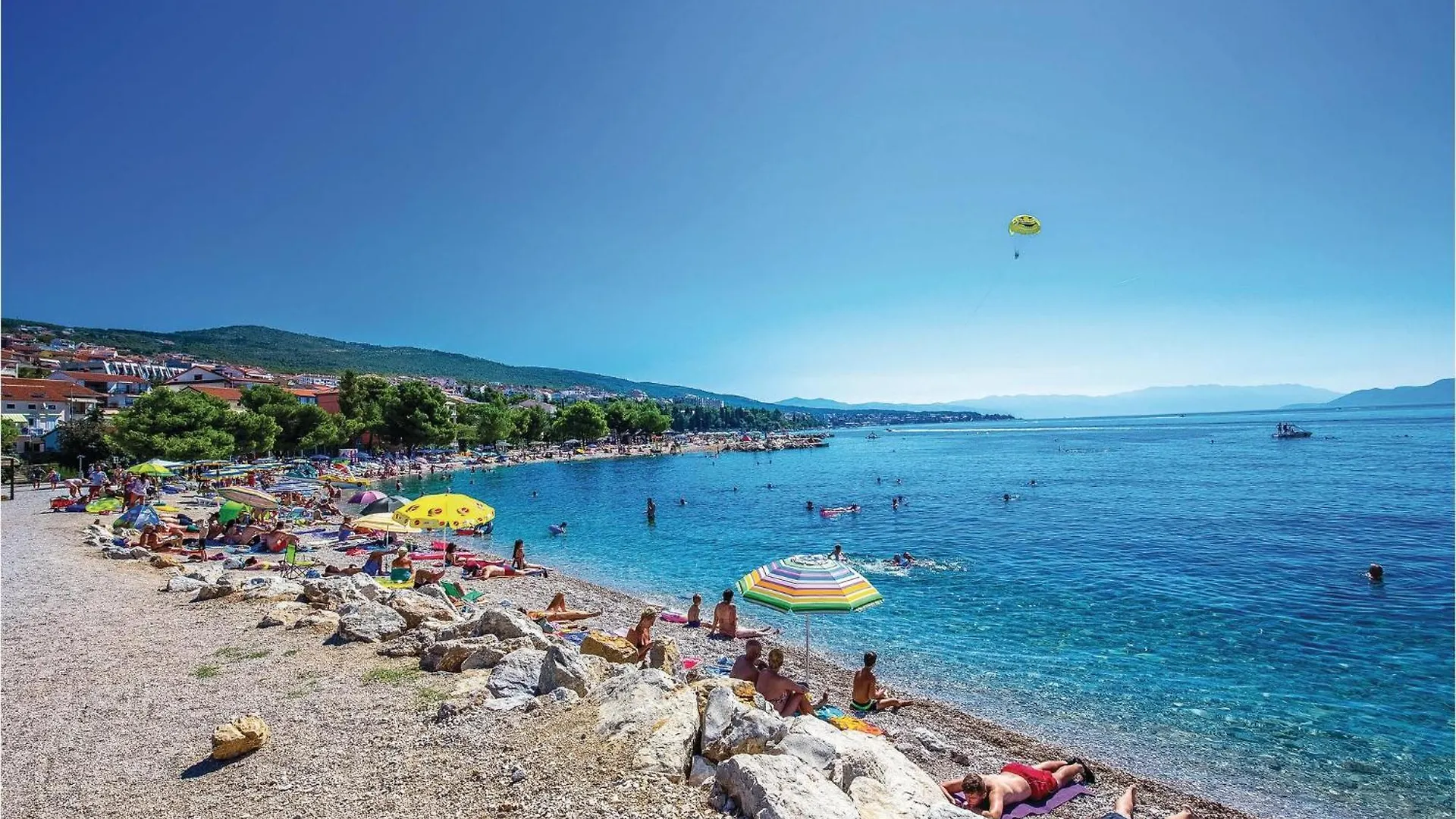 2 Bedroom Nice Apartment In Crikvenica 0*,