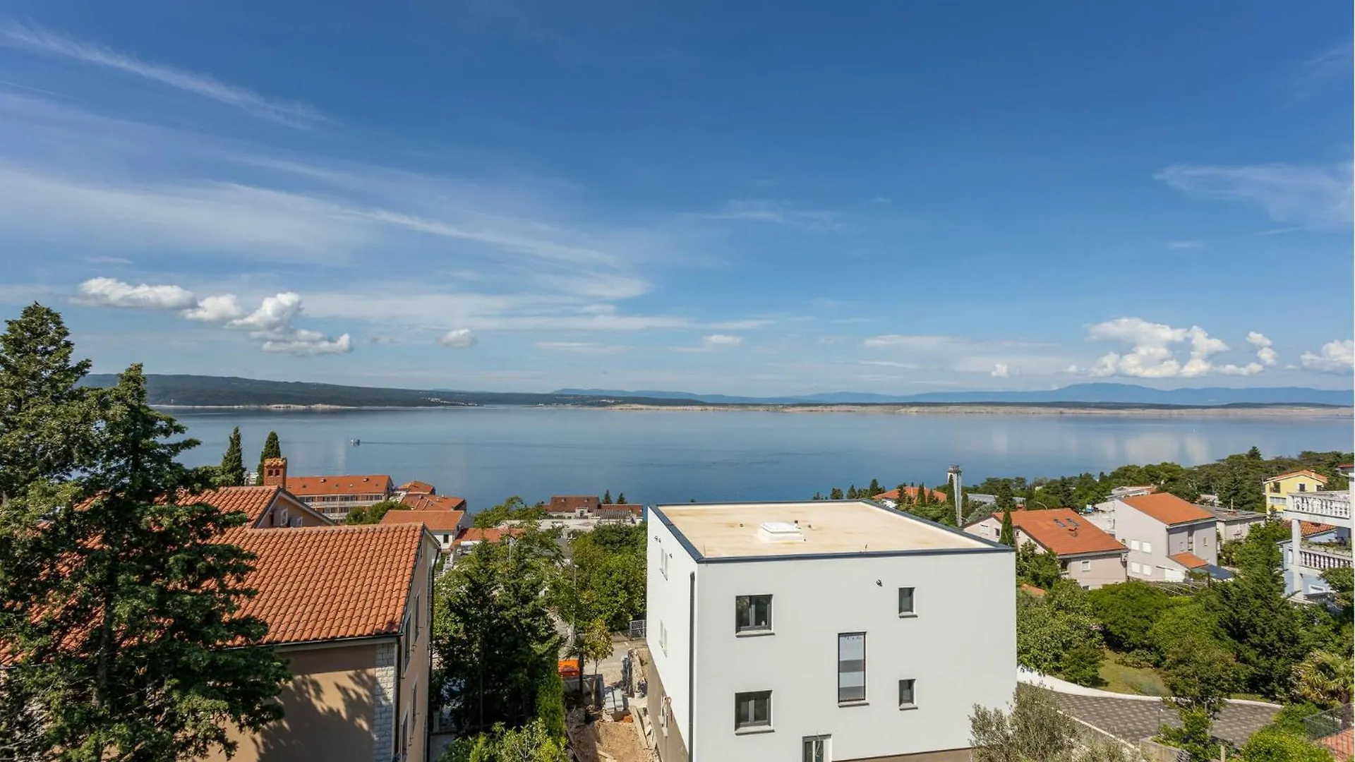 2 Bedroom Nice Apartment In Crikvenica